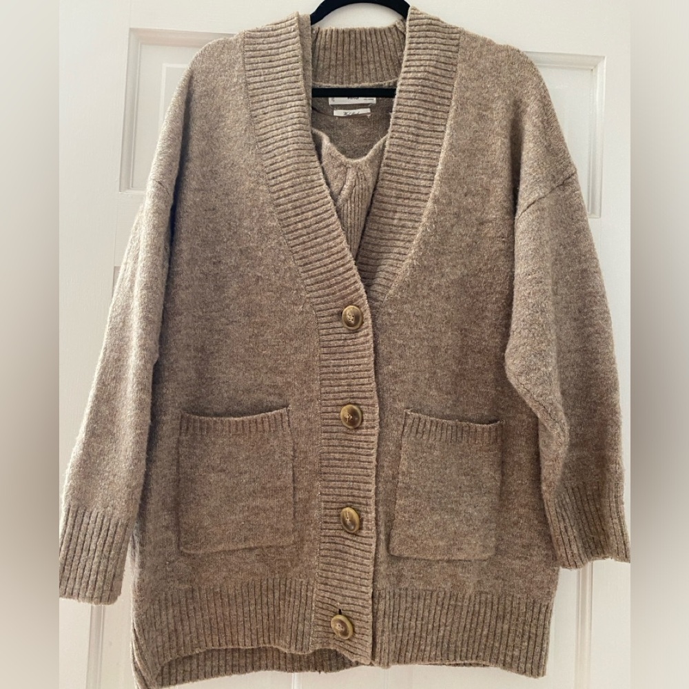 Mango cardigan and crop set